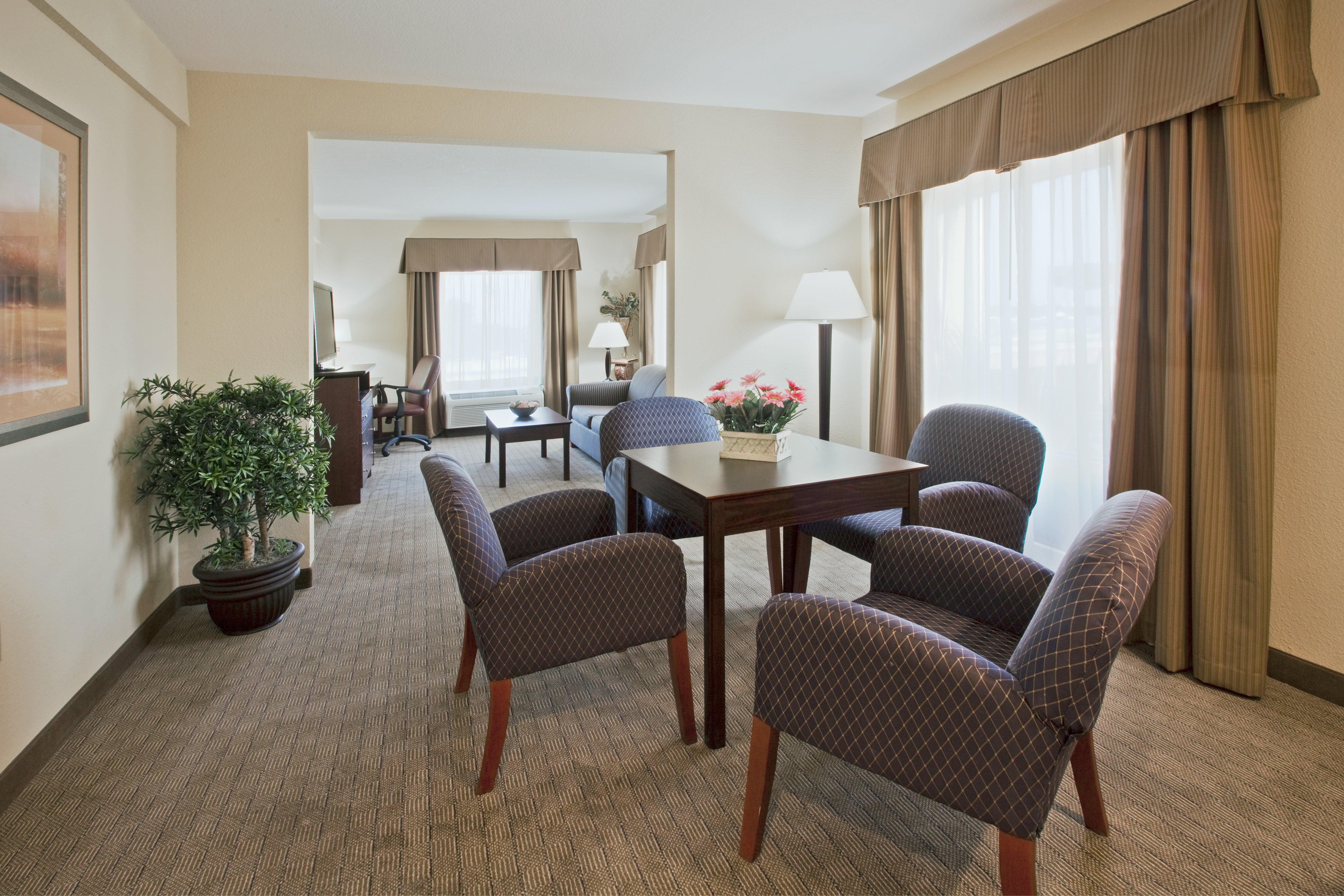 Holiday Inn Express Hotel & Suites Clearwater Us 19 North By Ihg Exteriér fotografie