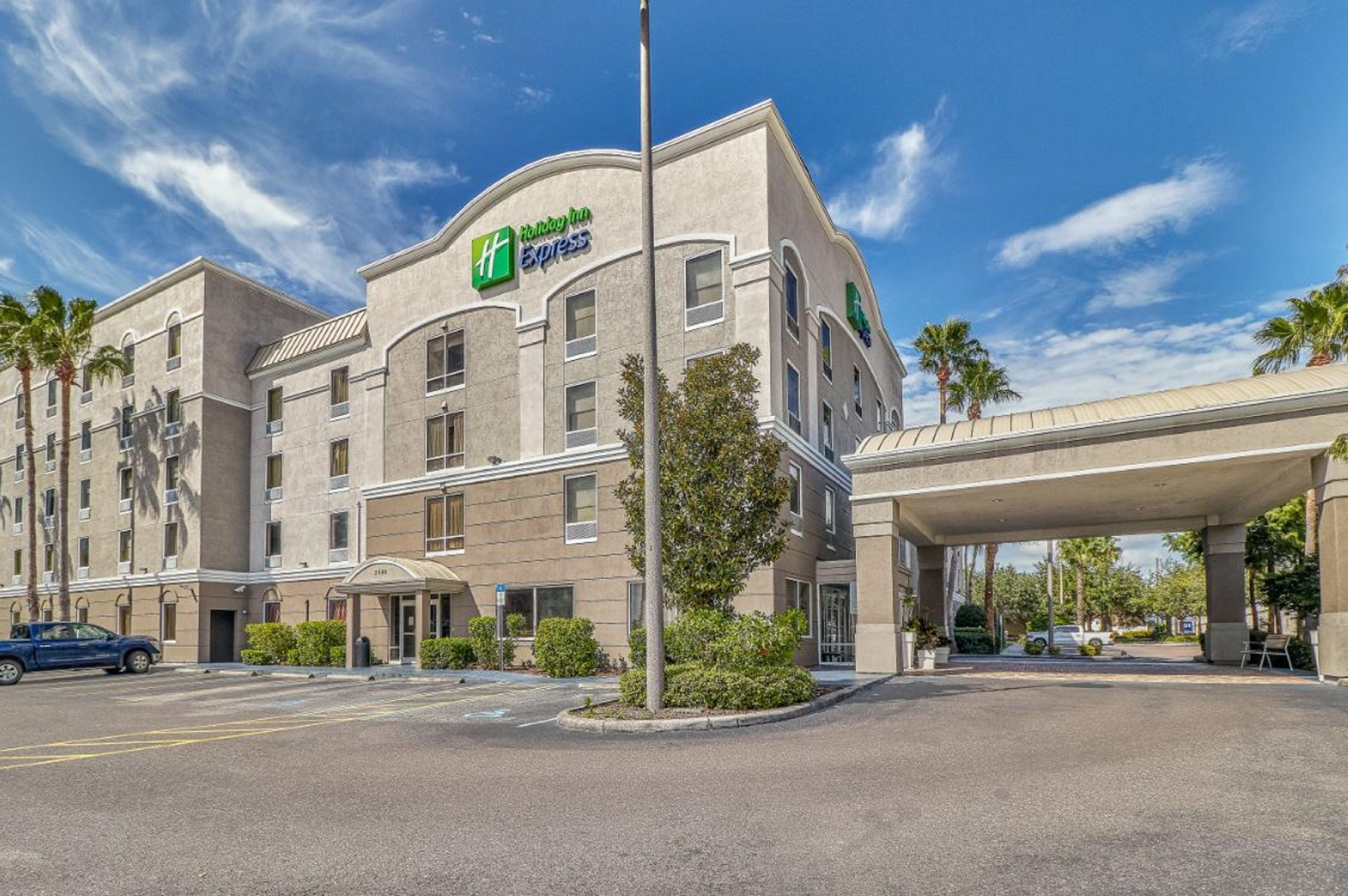 Holiday Inn Express Hotel & Suites Clearwater Us 19 North, An Ihg Hotel Exteriér fotografie