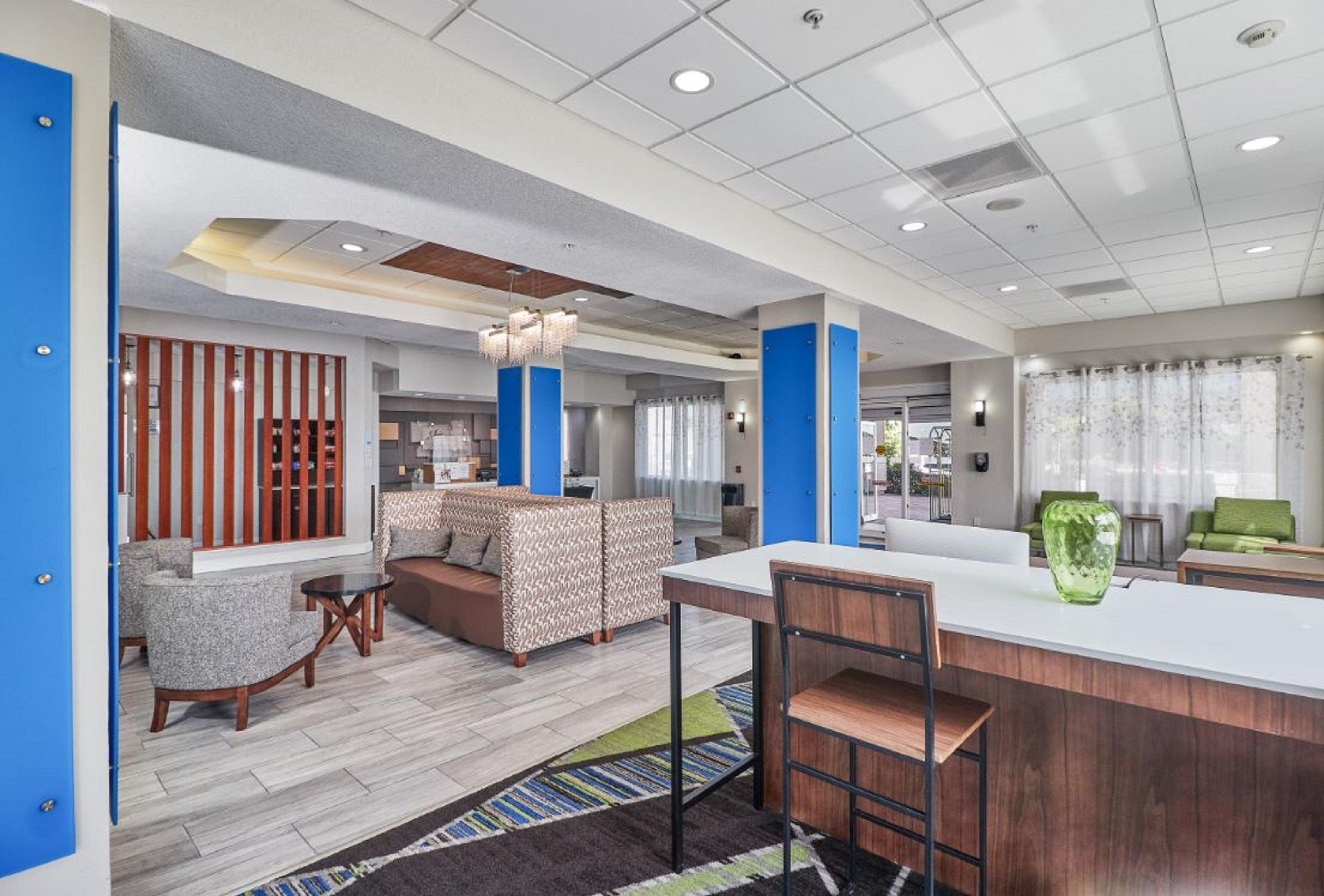 Holiday Inn Express Hotel & Suites Clearwater Us 19 North By Ihg Exteriér fotografie