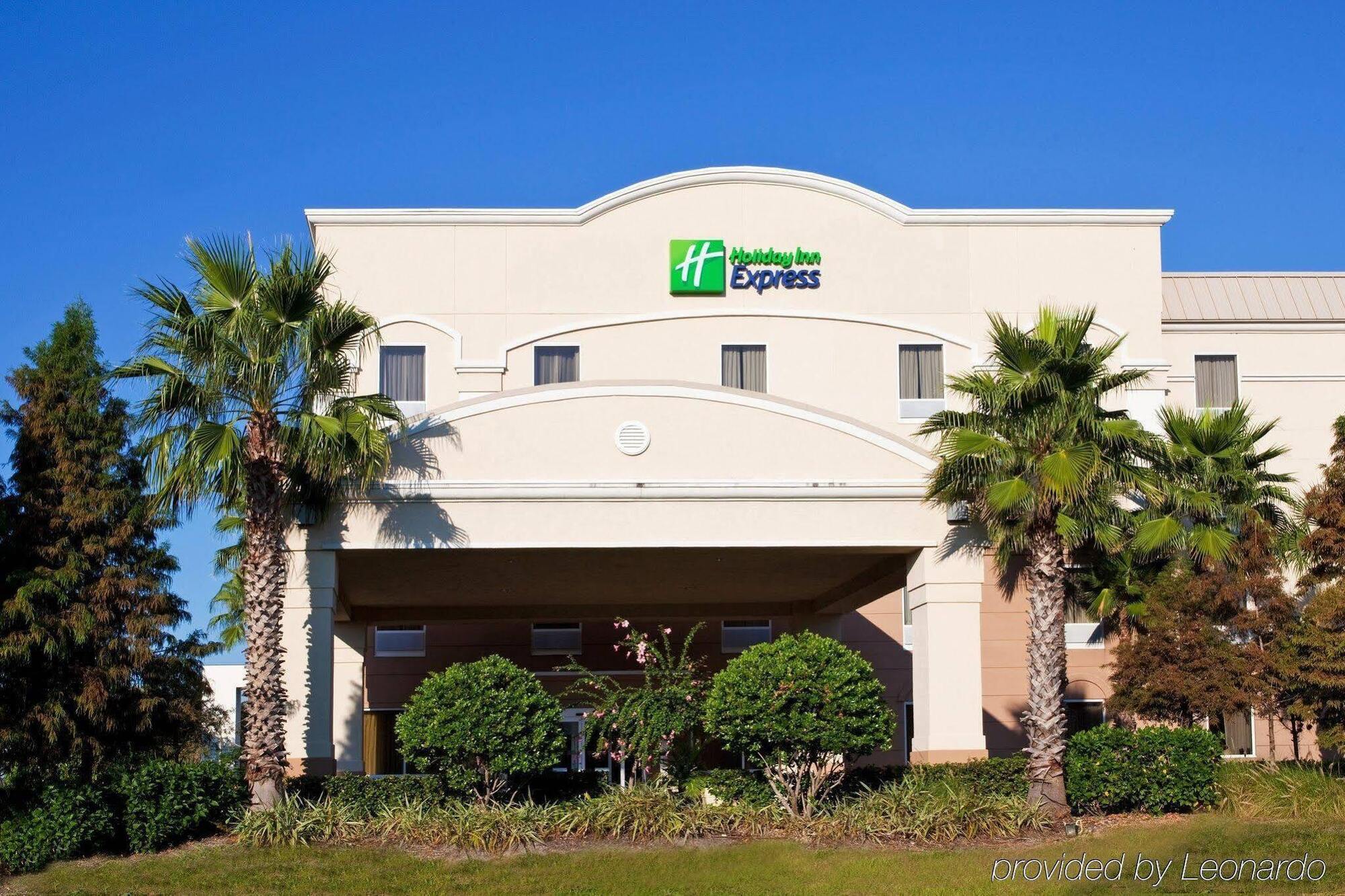 Holiday Inn Express Hotel & Suites Clearwater Us 19 North By Ihg Exteriér fotografie